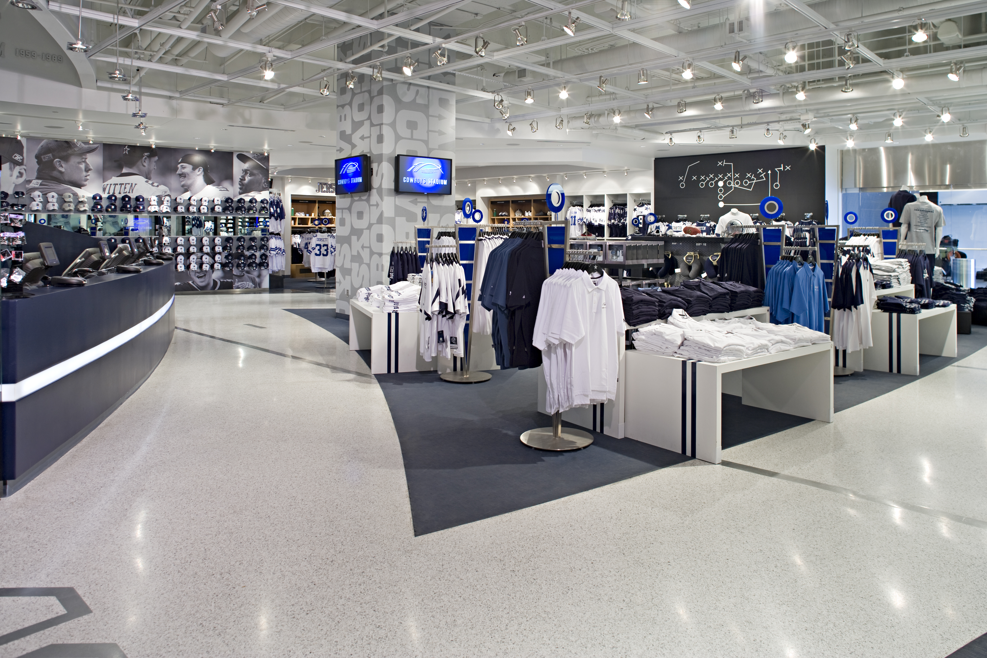 Cowboys Stadium Store - Manhattan Construction Company