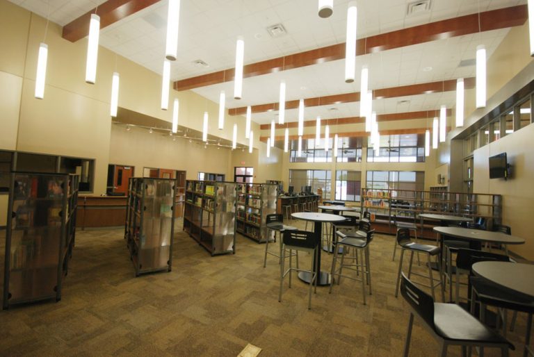 Moore Haven MiddleHigh School Replacement (1) Manhattan Construction