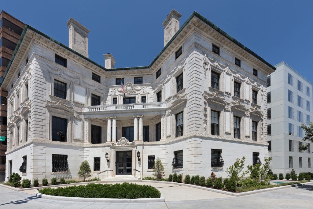 Patterson Mansion Exterior Image