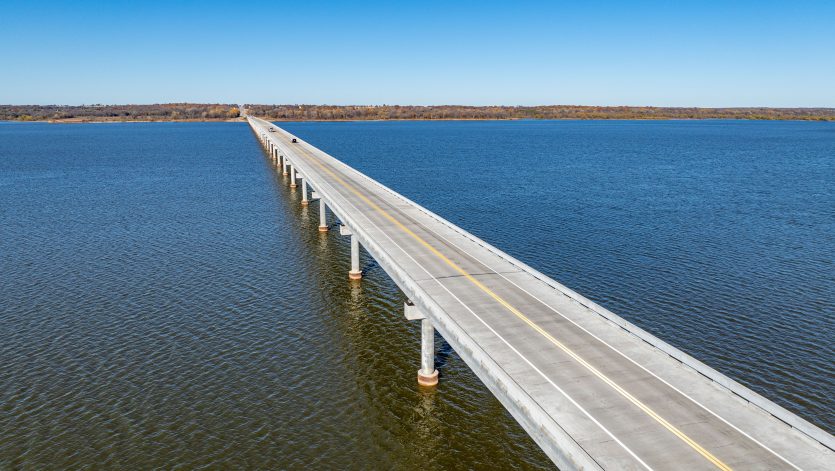 Photo of the Willis Bridge