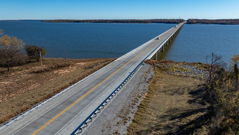 Photo of the Willis Bridge